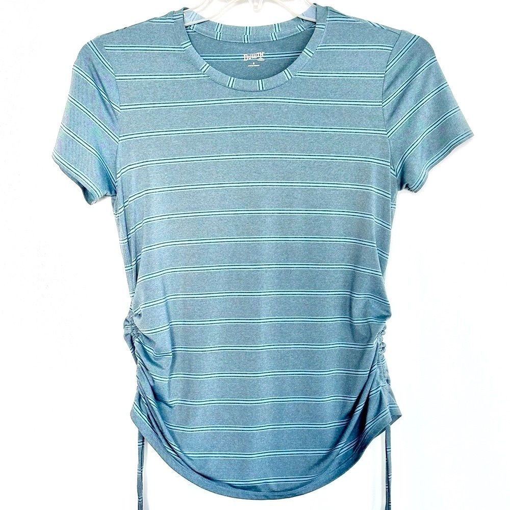 Duluth Trading Co. Women's Armachillo Cinch Tech Short Sleeve Tee